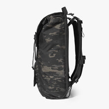 Load image into Gallery viewer, The Fitzroy : Black Camo