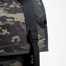 Load image into Gallery viewer, The Fitzroy : Black Camo